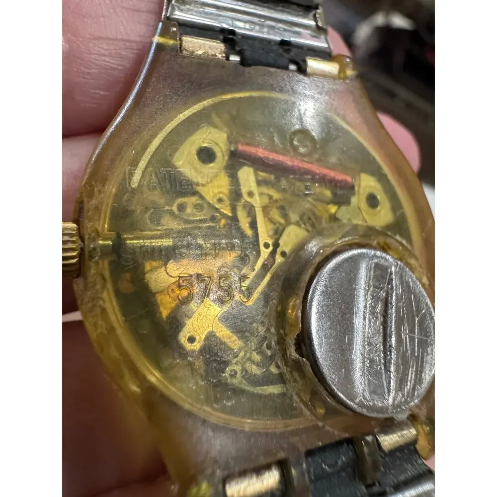 Vintage 1991 Swatch Swiss Watch | Gold Dial & Stretch Band | New Battery | Runs